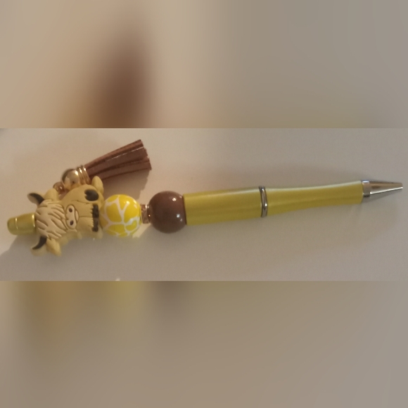 Cow beaded ink pen with tassel - Picture 4 of 4